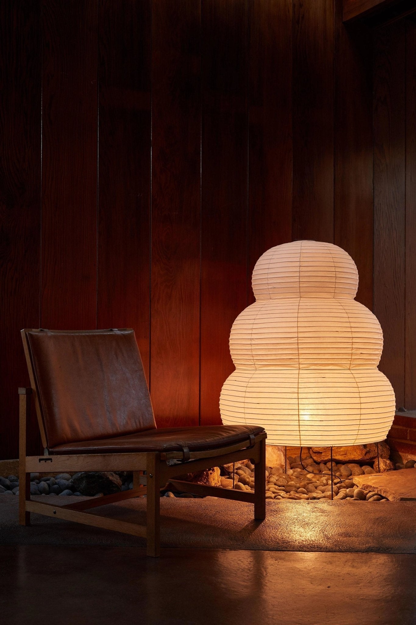 Tsuki Japanese Paper Lantern Table Lamp for Bedside and Living Room