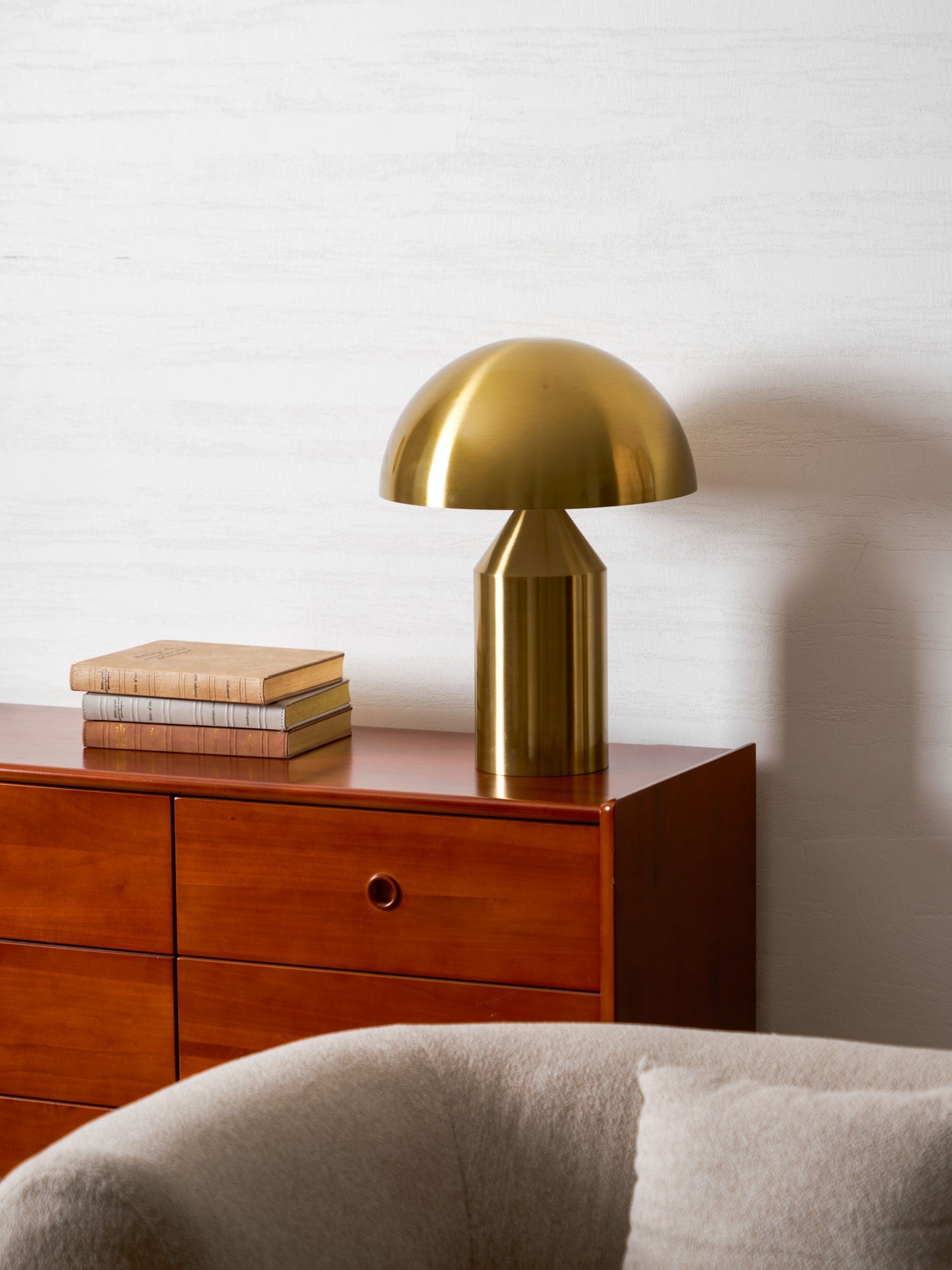 Solido Sculptural Geometric Metal Table Lamp for Bedroom Living Room