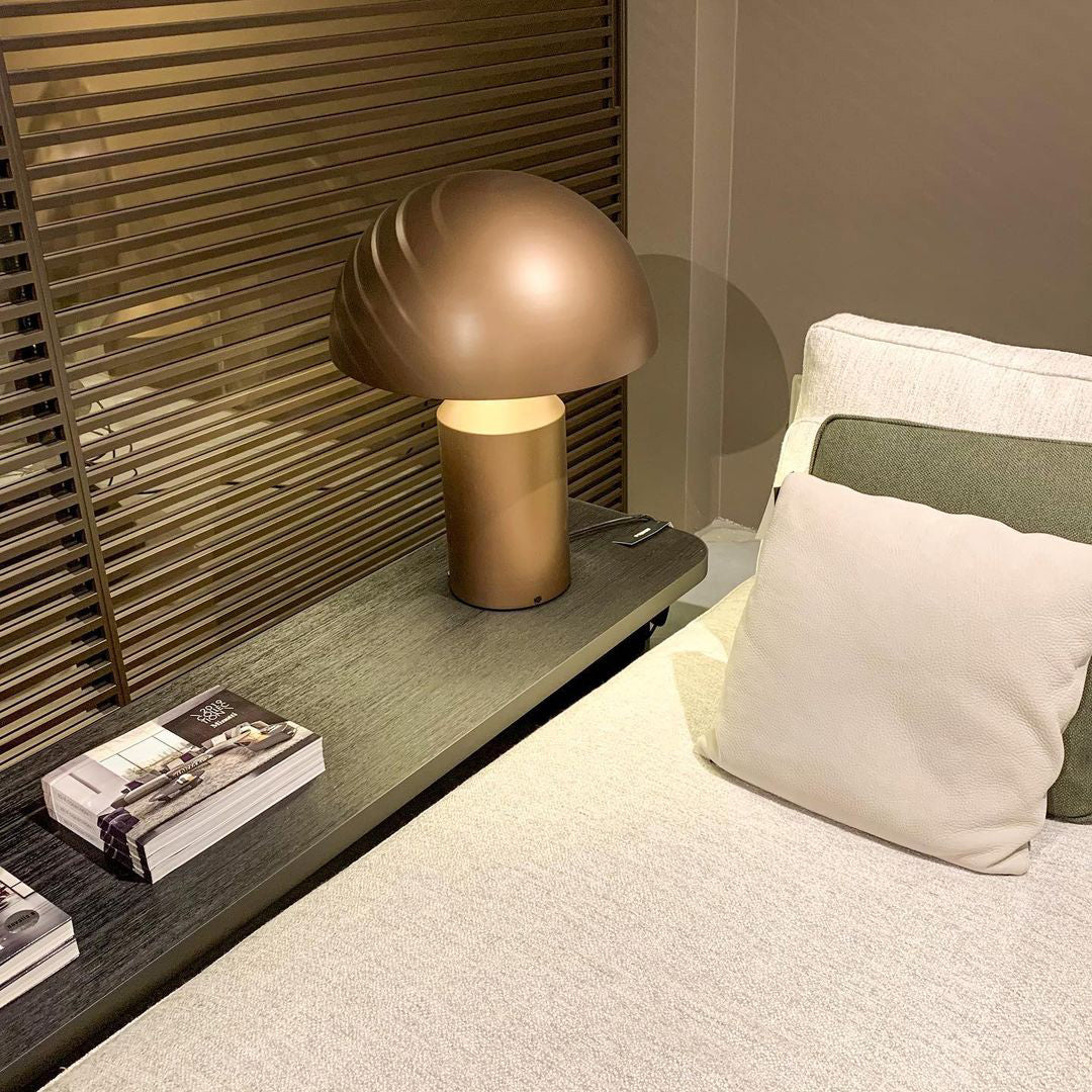 Solido Sculptural Geometric Metal Table Lamp for Bedroom Living Room