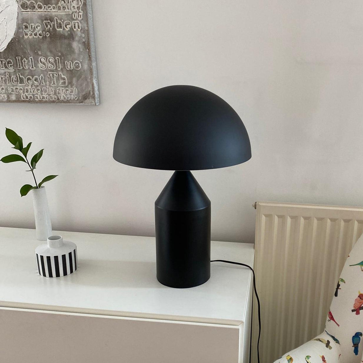 Solido Sculptural Geometric Metal Table Lamp for Bedroom Living Room