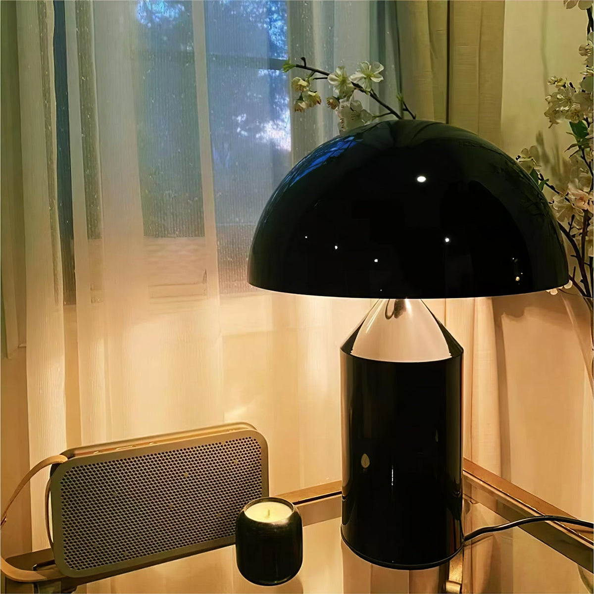 Solido Sculptural Geometric Metal Table Lamp for Bedroom Living Room