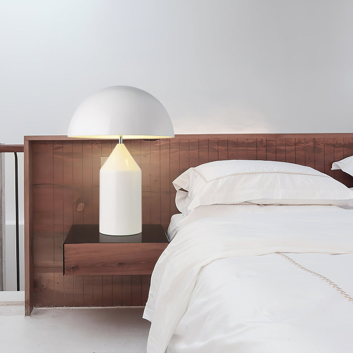 Solido Sculptural Geometric Metal Table Lamp for Bedroom Living Room