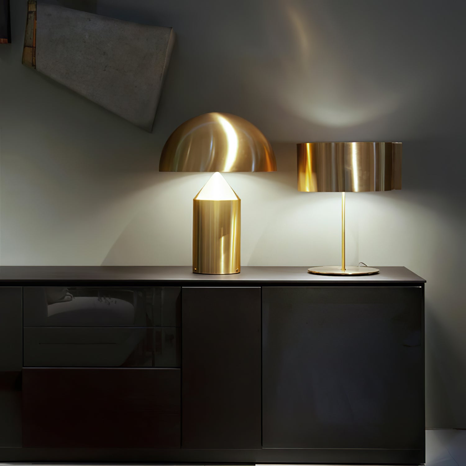 Solido Sculptural Geometric Metal Table Lamp for Bedroom Living Room