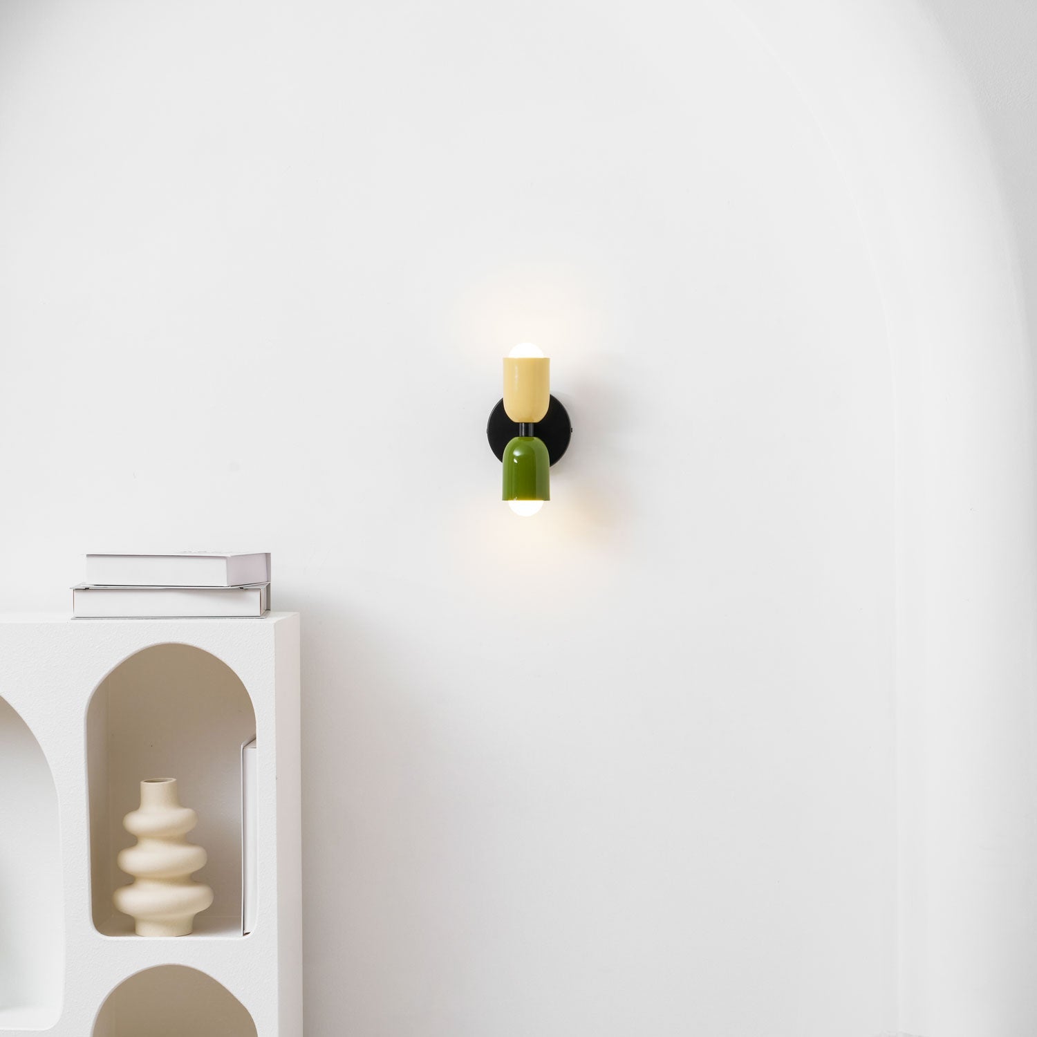 Elara Wall Lamp