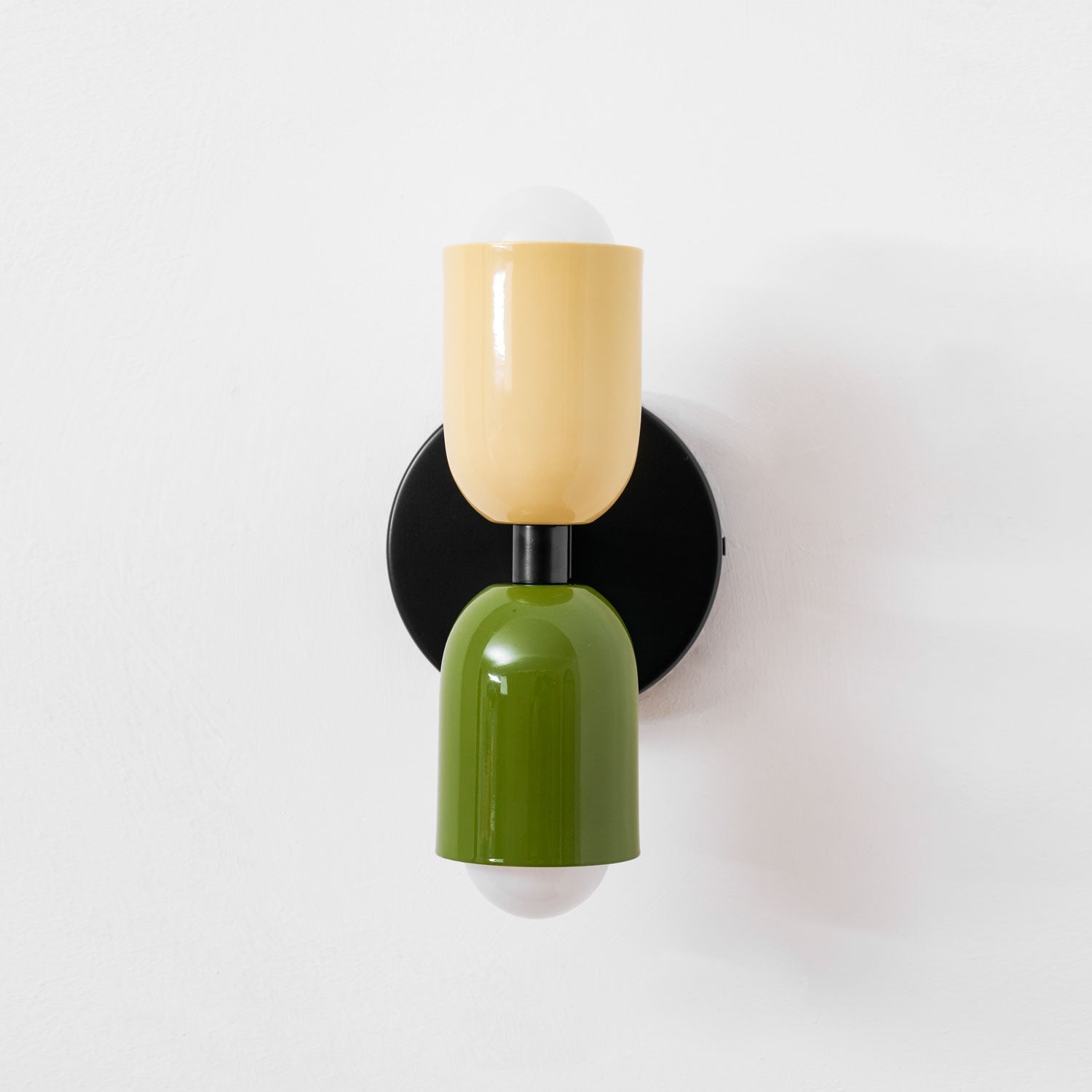 Elara Wall Lamp
