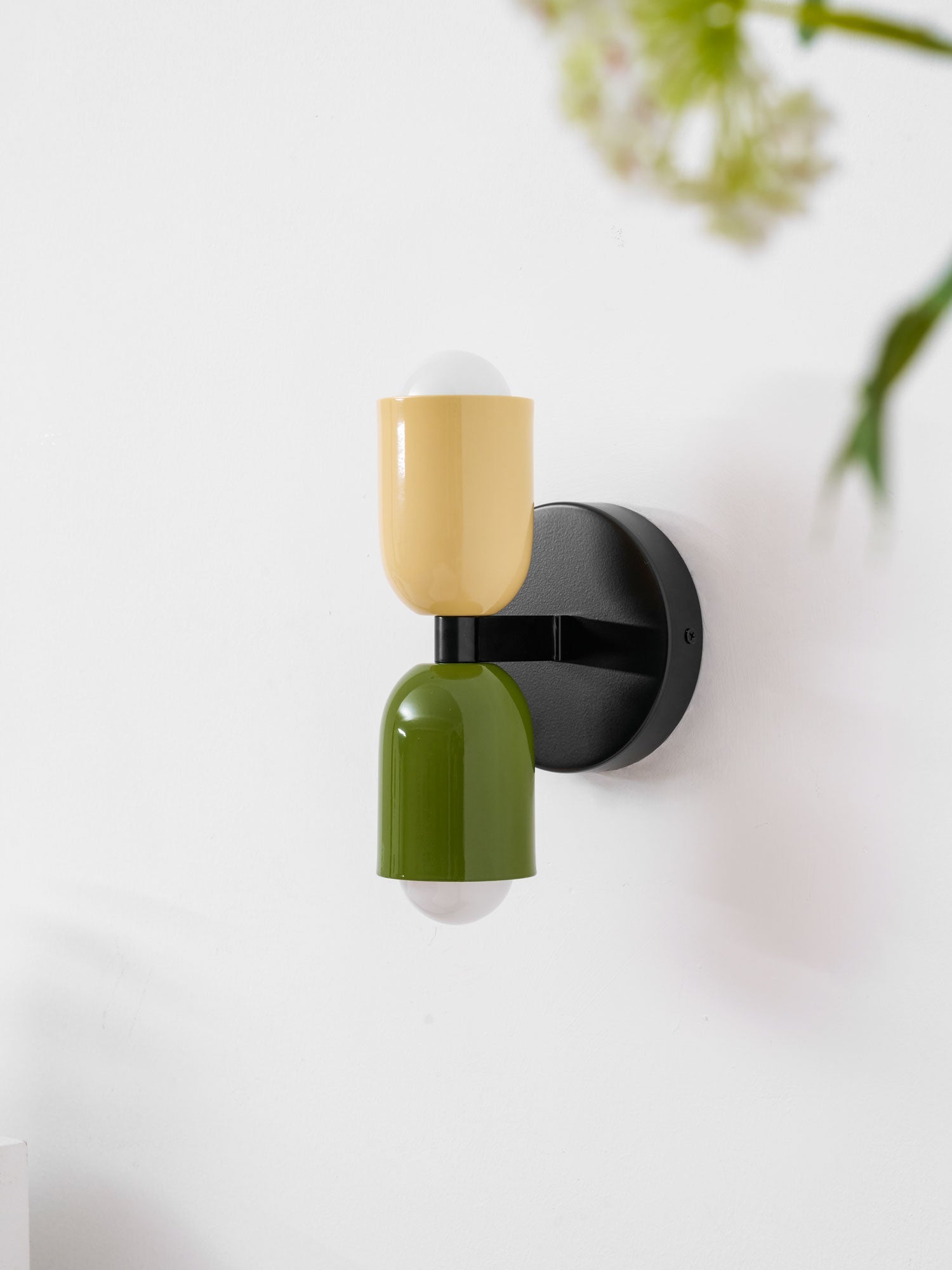 Elara Wall Lamp