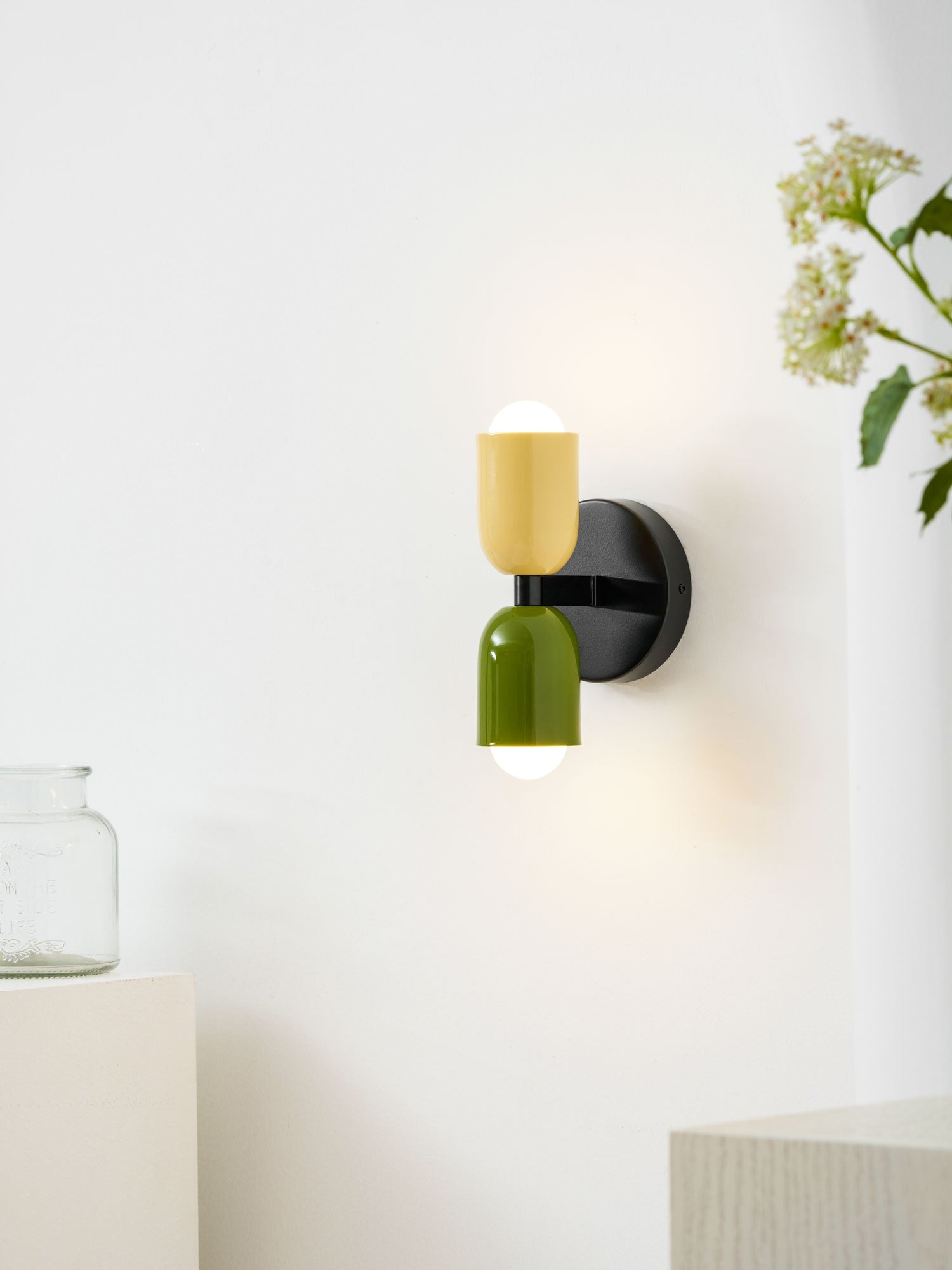Elara Wall Lamp