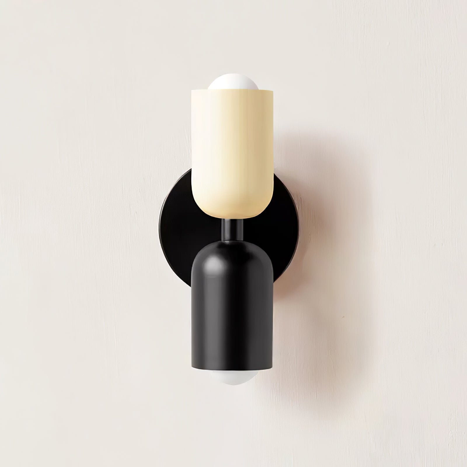 Elara Wall Lamp