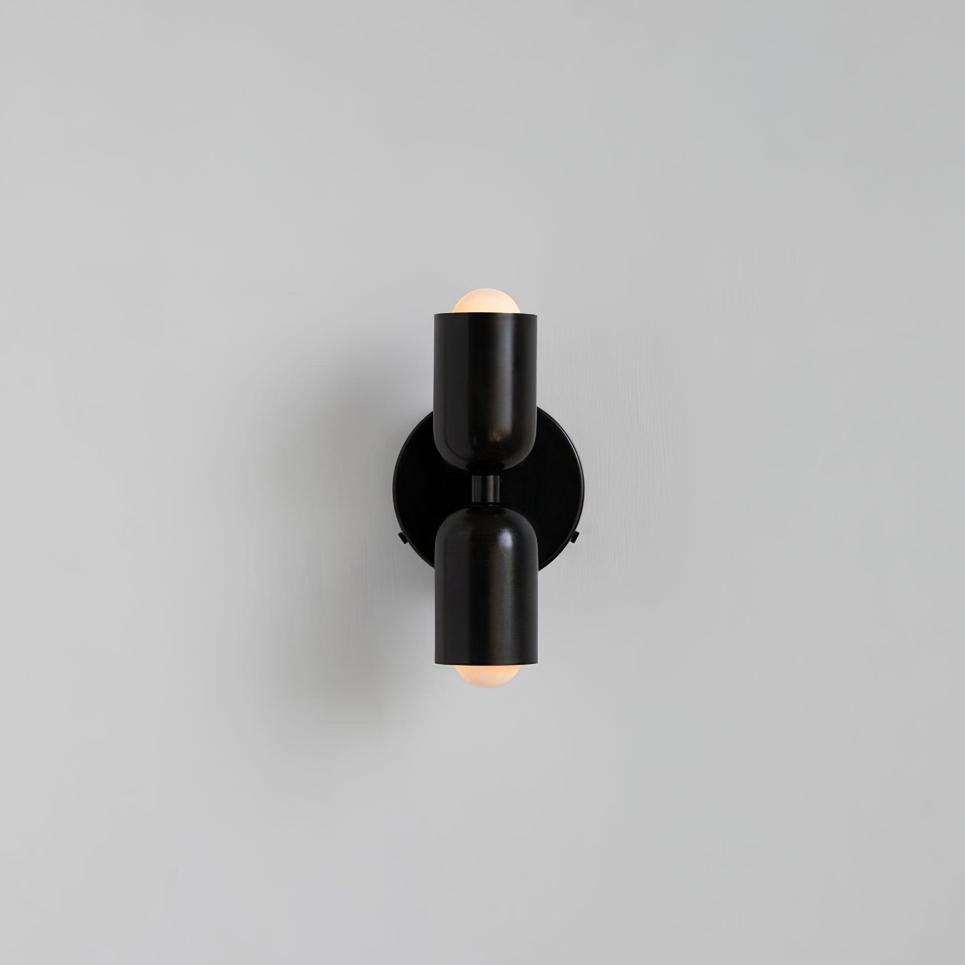 Elara Wall Lamp