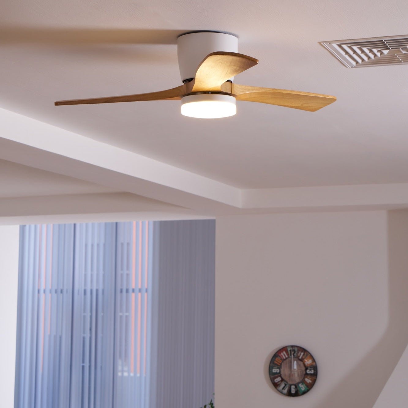 Kaze Solid Wood Quiet DC Ceiling Fan Light for Bedroom & Living Room