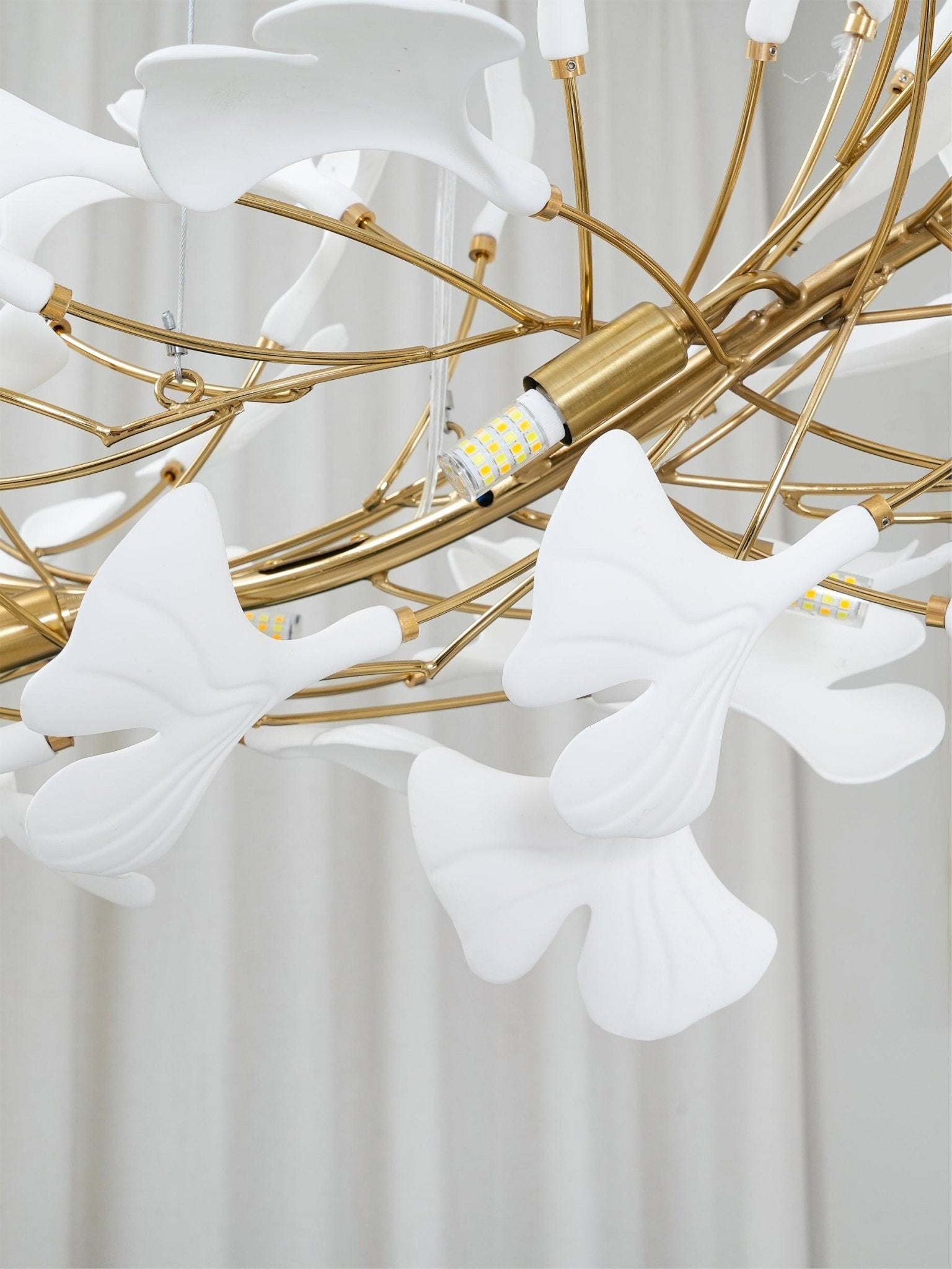Icho Handcrafted Porcelain Ginkgo Chandelier for Dining & Living Room