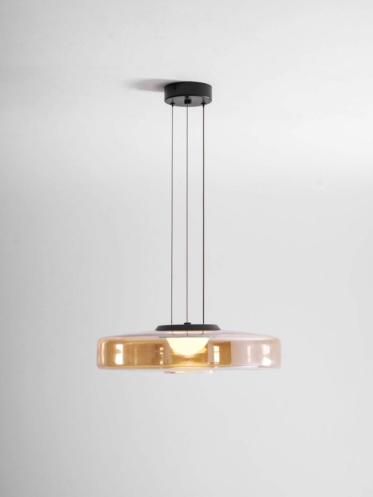 Strato Mouth-Blown Glass Disc Pendant Light for Dining & Living Room