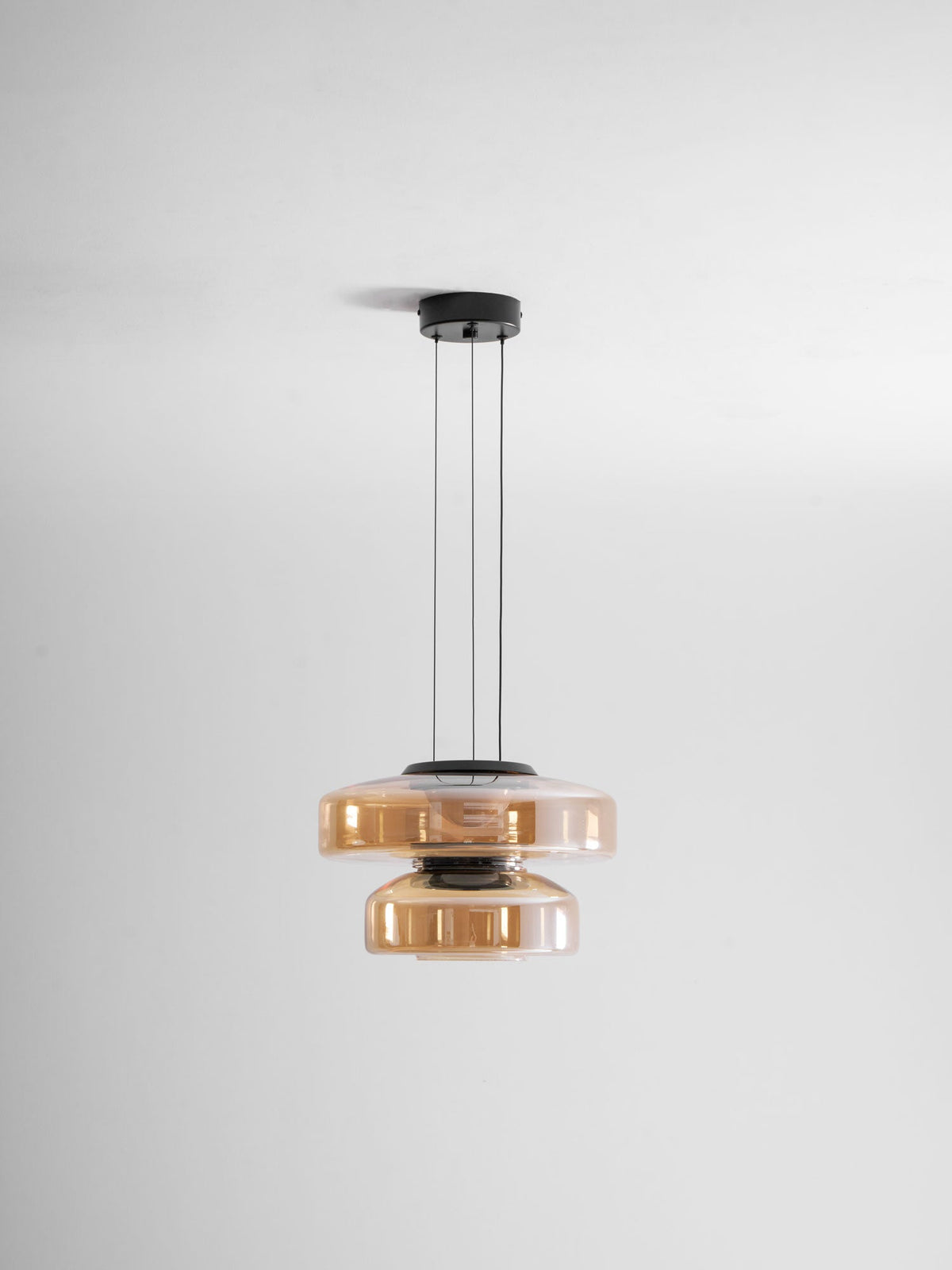 Strato Mouth-Blown Glass Disc Pendant Light for Dining & Living Room