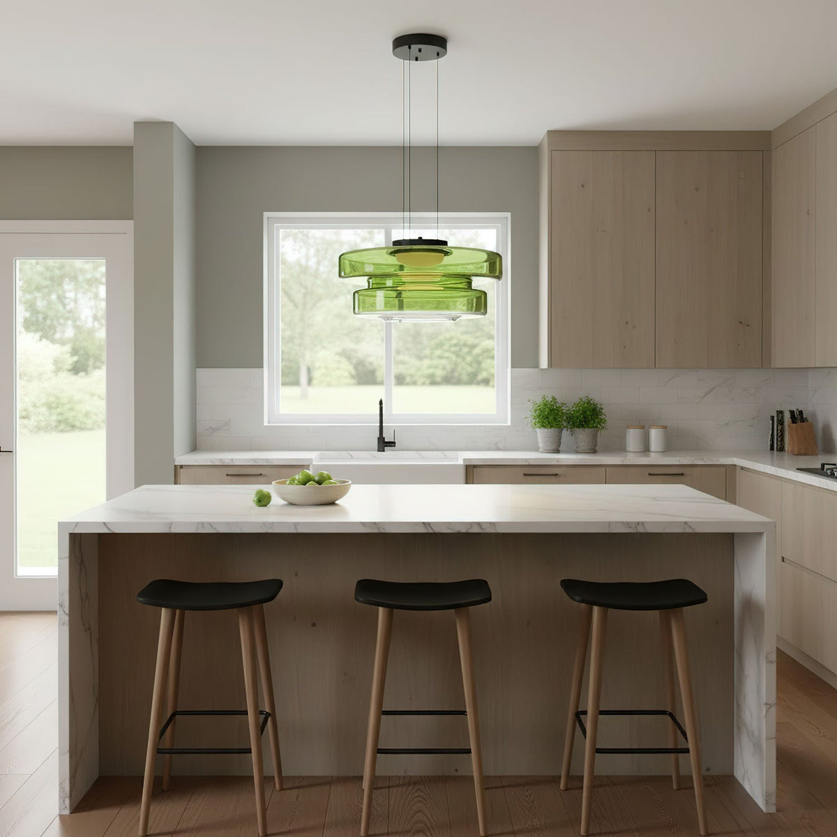 Strato Mouth-Blown Glass Disc Pendant Light for Dining & Living Room
