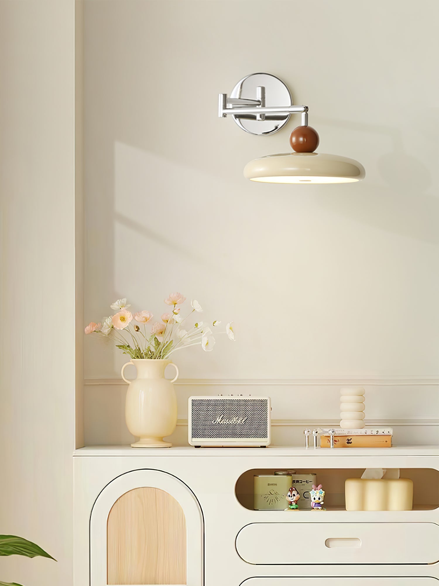 Elin Round Disc Plug-In Wall Sconce – Modern LED Wall Lamp for Bedroom