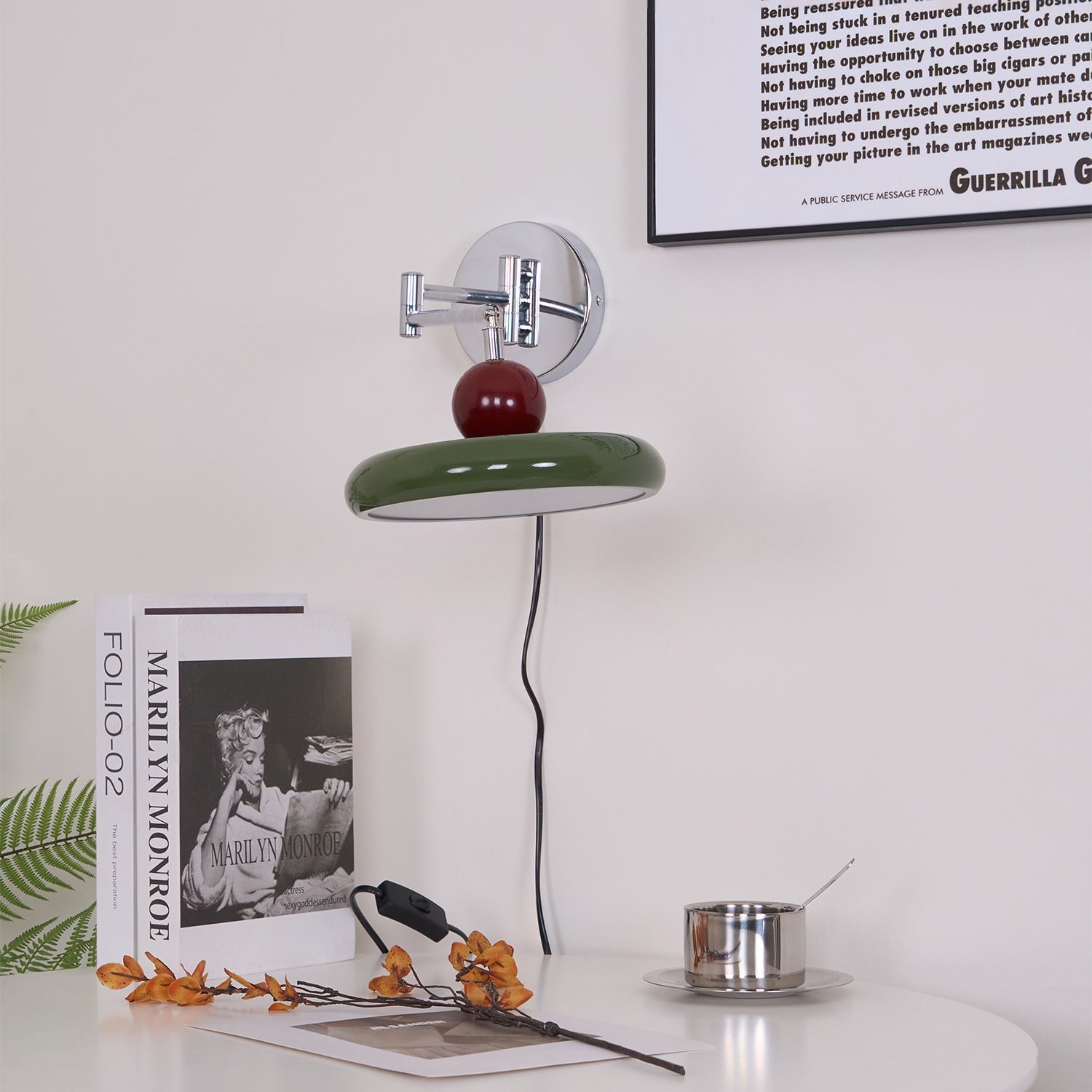 Elin Round Disc Plug-In Wall Sconce – Modern LED Wall Lamp for Bedroom