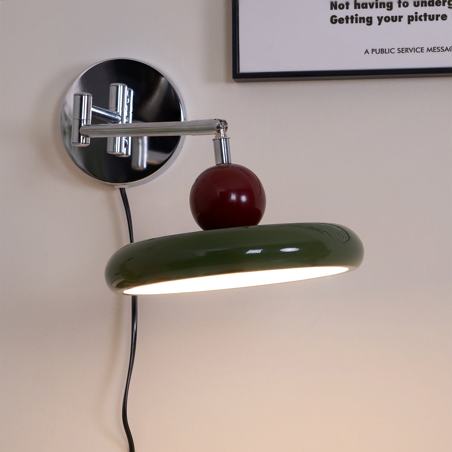 Elin Round Disc Plug-In Wall Sconce – Modern LED Wall Lamp for Bedroom