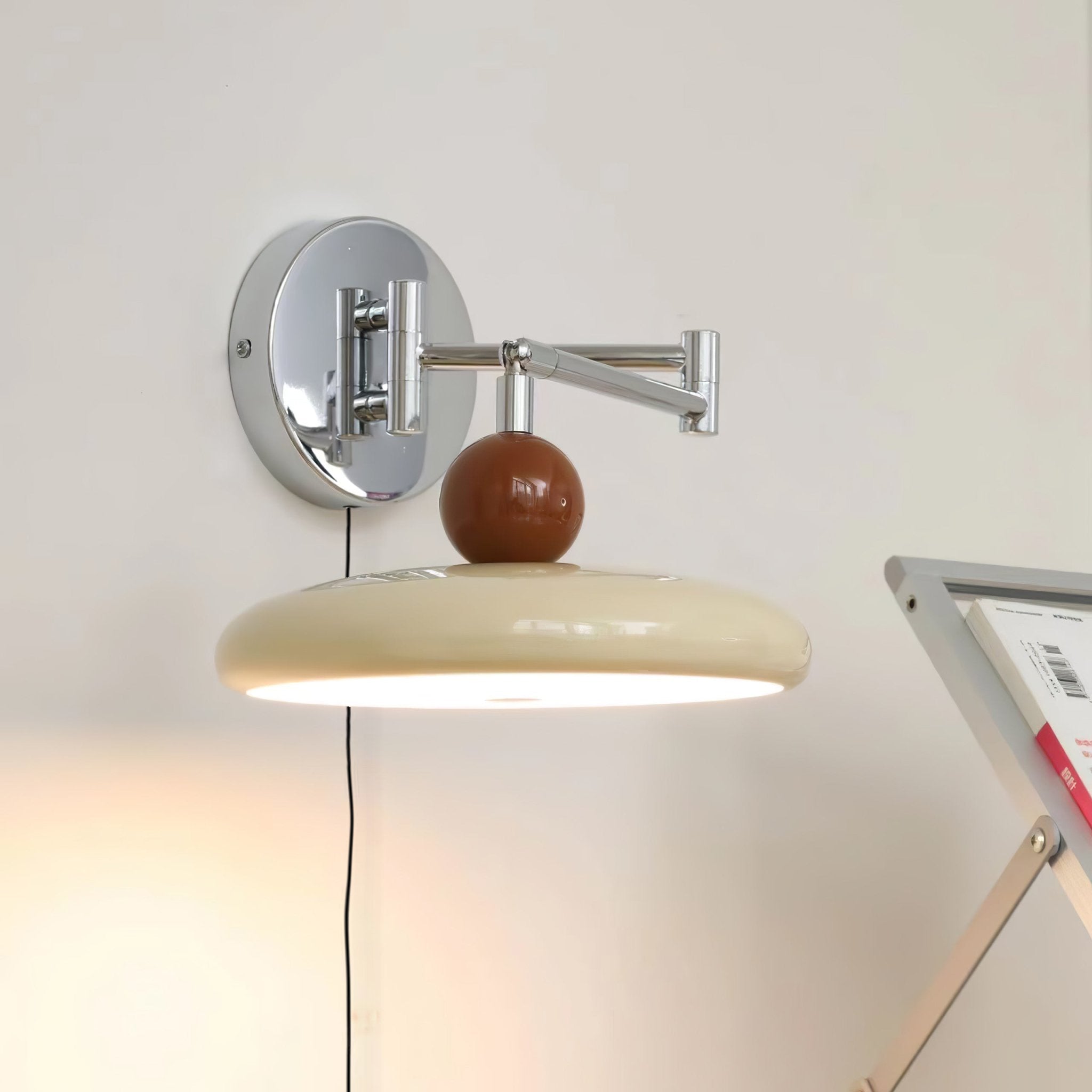 Elin Round Disc Plug-In Wall Sconce – Modern LED Wall Lamp for Bedroom