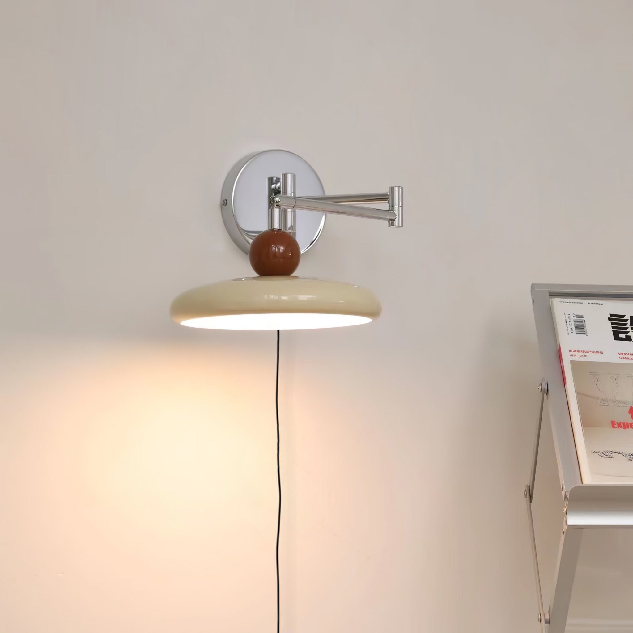 Elin Round Disc Plug-In Wall Sconce – Modern LED Wall Lamp for Bedroom