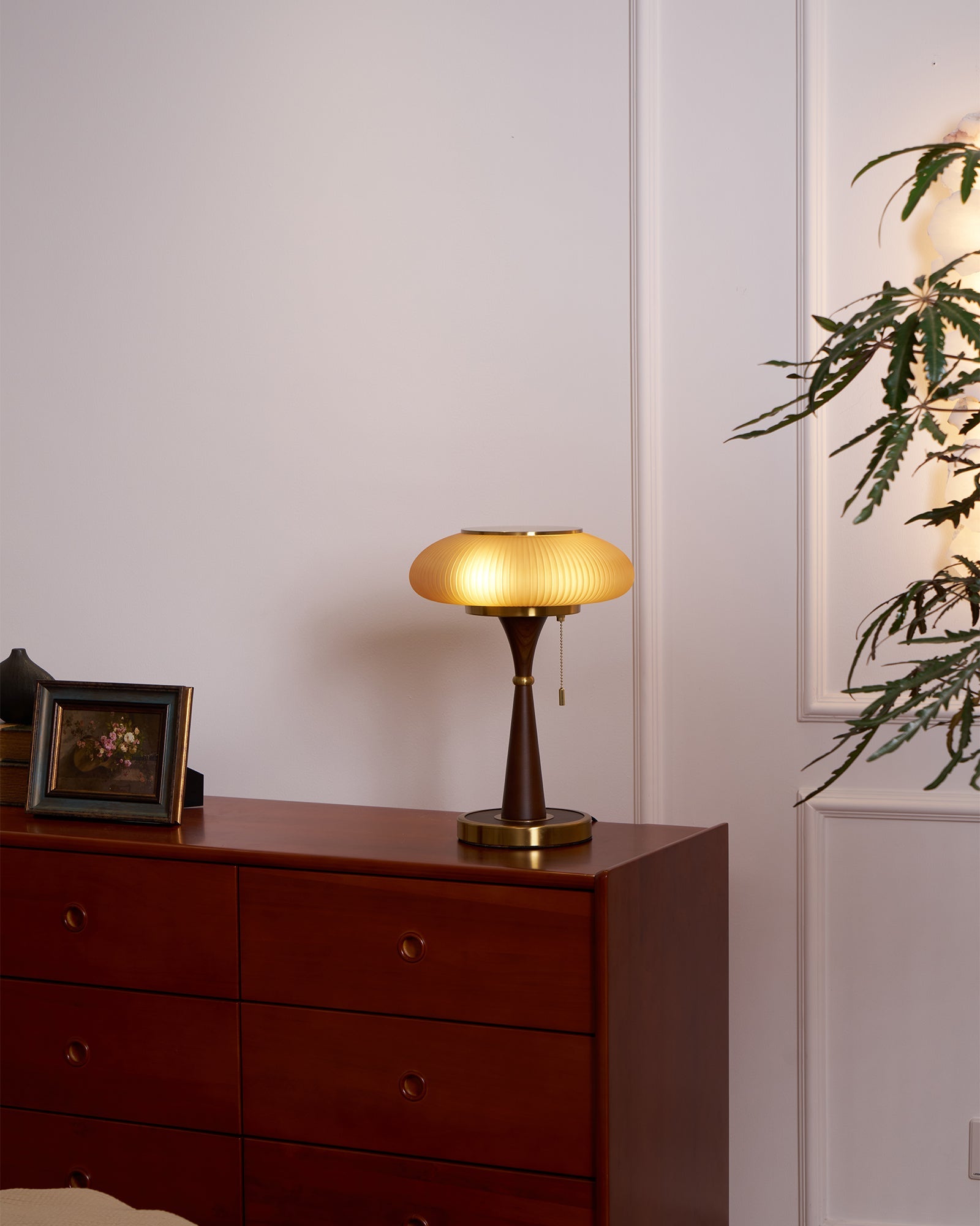 Haru Amber Glass Mushroom Table Lamp for Bedside Desk and Reading Nook