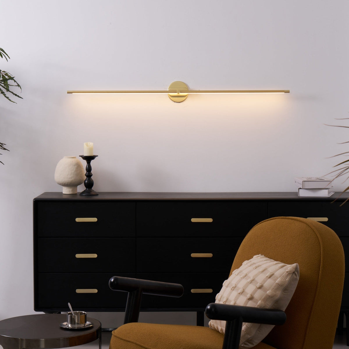 Linea Dimmable Aluminum Minimalist Wall Sconce for Bathroom & Hallway