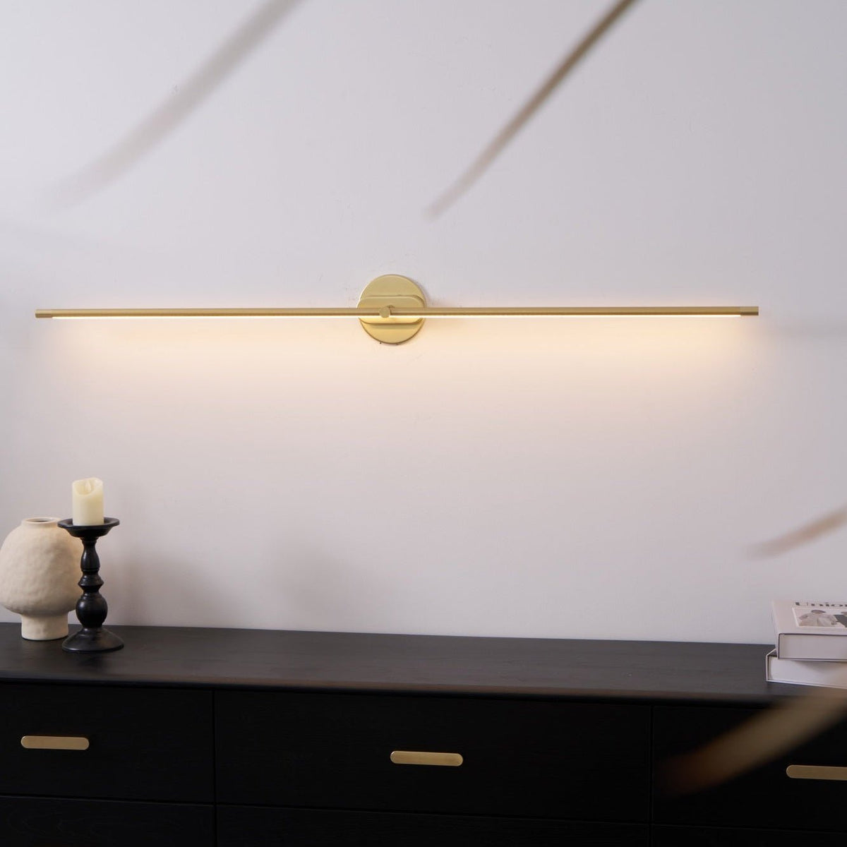 Linea Dimmable Aluminum Minimalist Wall Sconce for Bathroom & Hallway