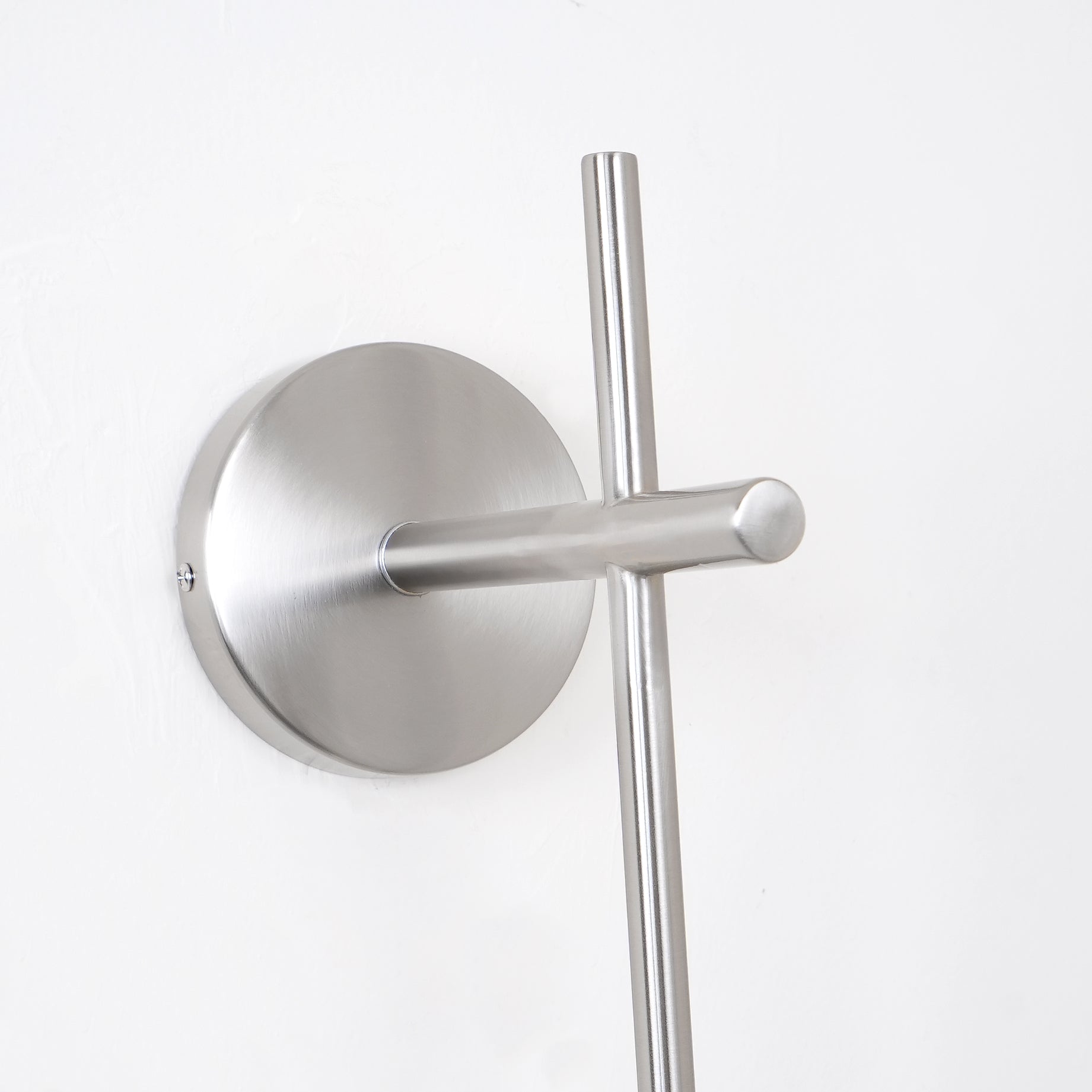 Perla Vertical Glass Globe Wall Sconce for Bathroom & Hallway